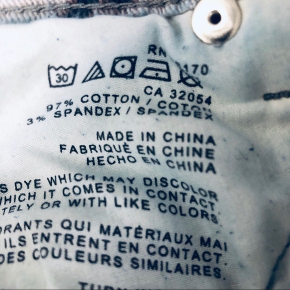 BDG Gray floral cut off shorts size 29 - Picture 6 of 6